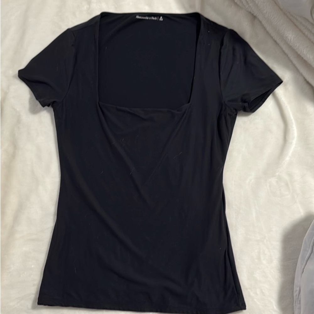 Abercrombie & Fitch Black Short Sleeve Tee